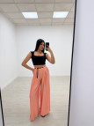 PANTALÓN WIDE LEG FLUIDO + CINTURÓN CORAL